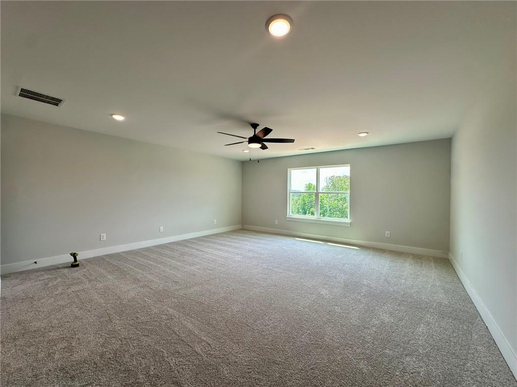 7037 Manchester Drive, Flowery Branch, Georgia image 16