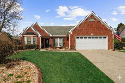 Homes For Sale - 8565 Meadowgrove Lane<br/> Gainesville, GA 30506