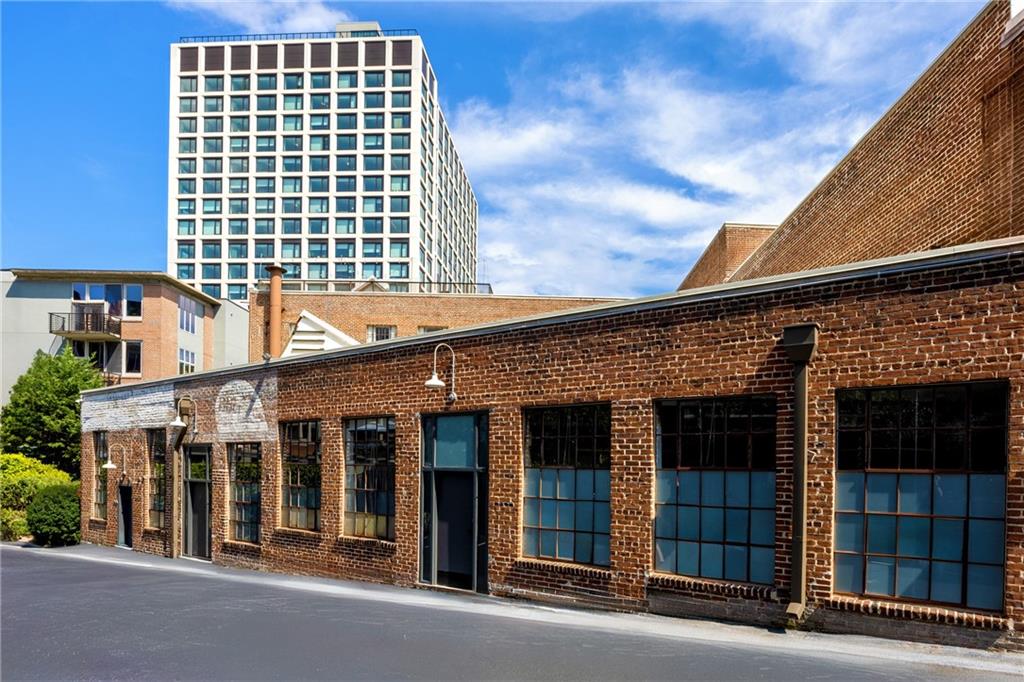 650 Glen Iris Drive NE 7