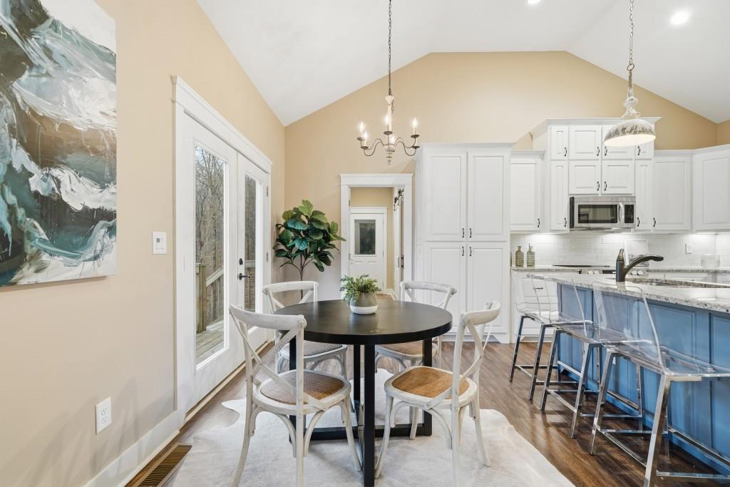 2452 Pleasant Hill Road