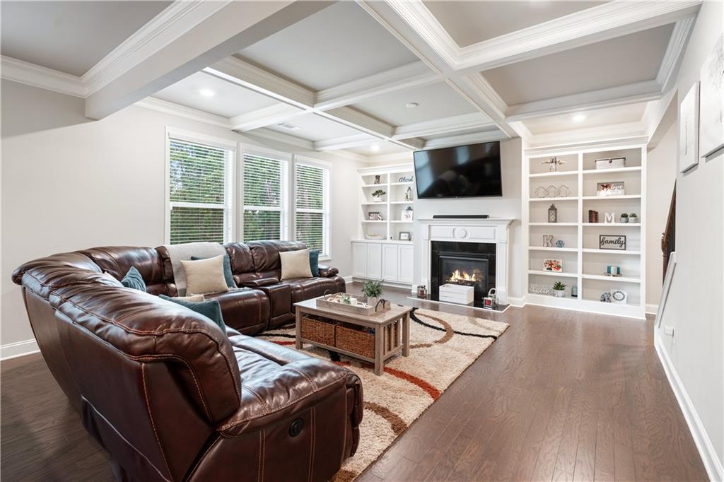 6898 Lancaster Crossing