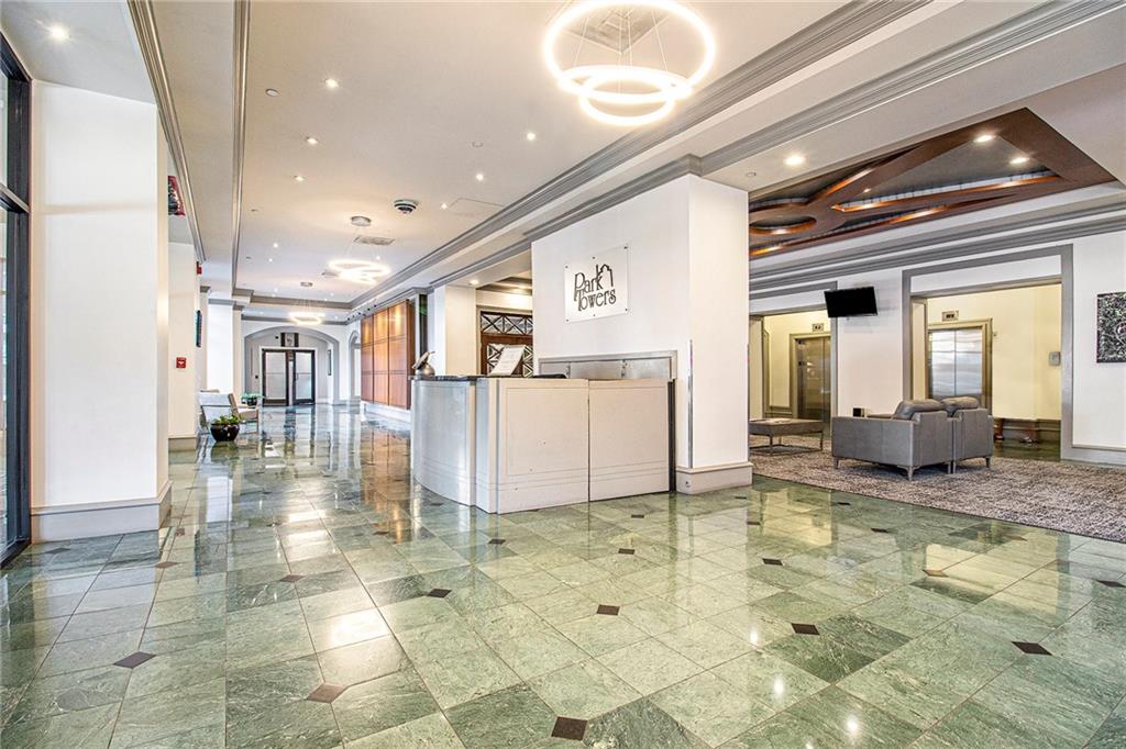 795 Hammond Drive 206