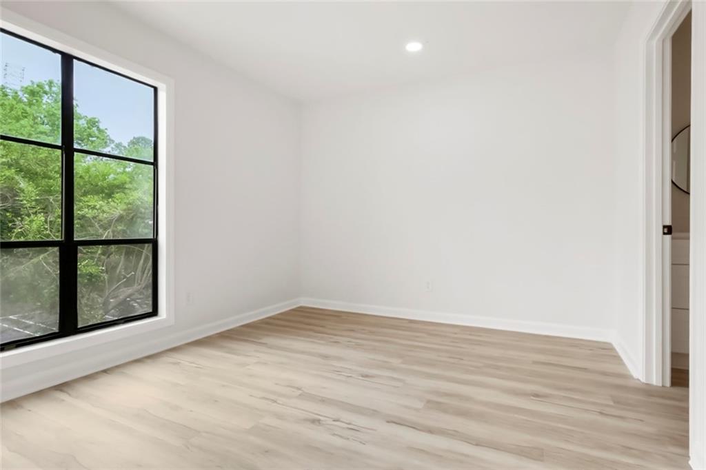 Wimbledon Place - Residential