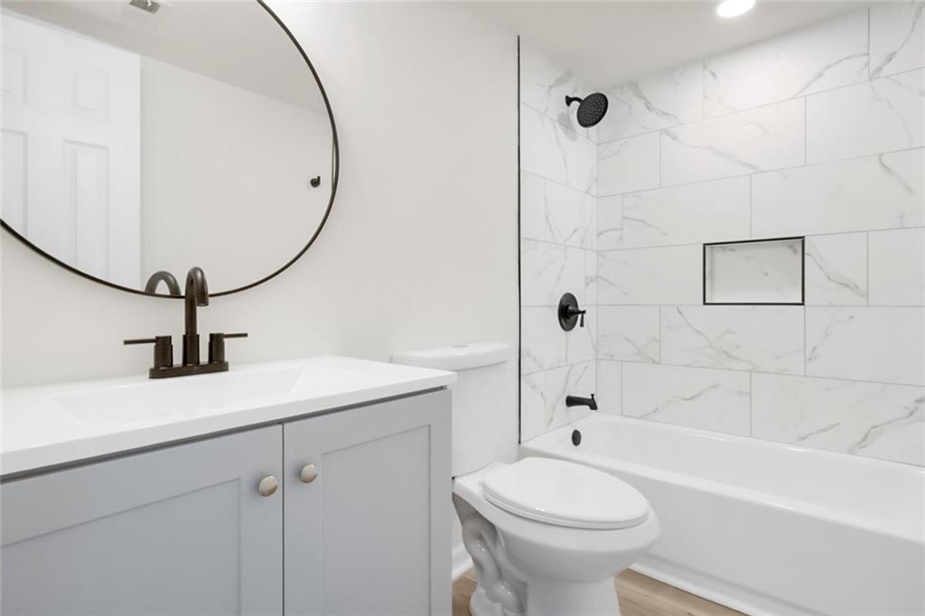 Wimbledon Place - Residential
