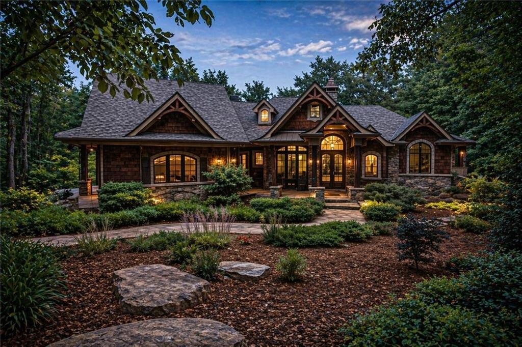 160 Bluestern Drive SE