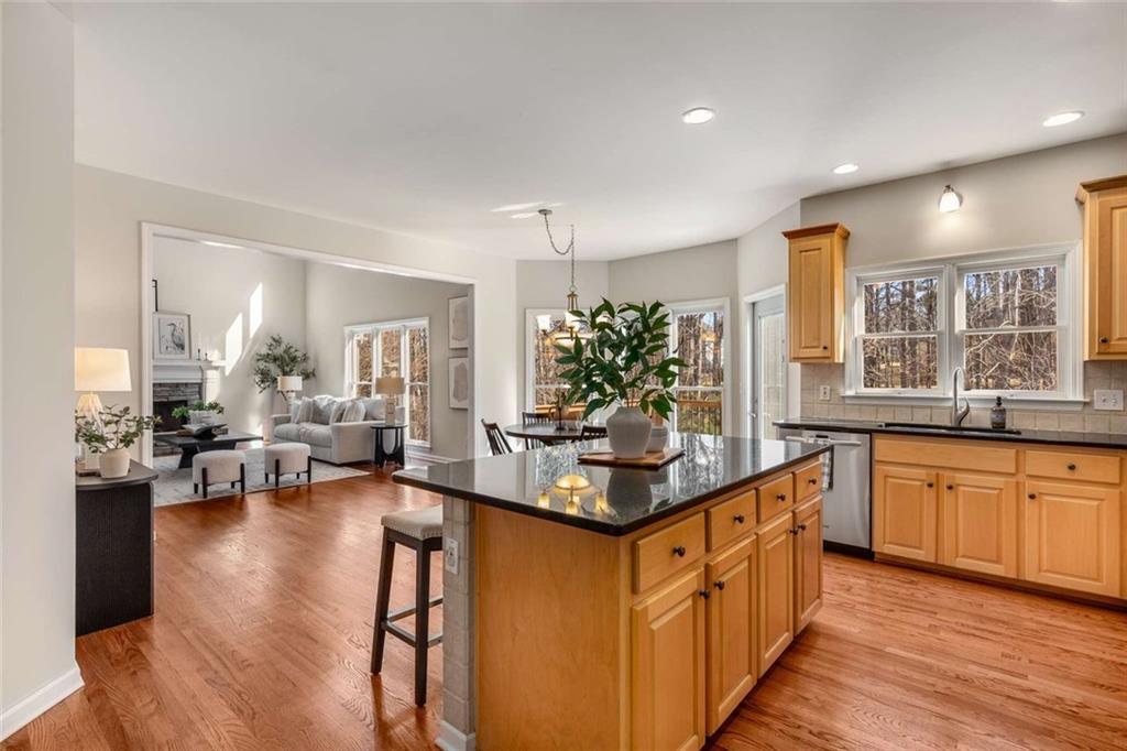 526 Waterside Court, Canton, Georgia image 17