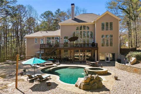 Homes For Sale - 950 Casteel Road<br/> Powder Springs, GA 30127