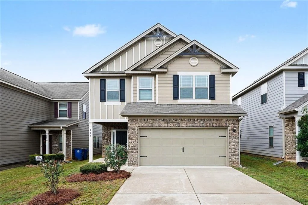 216 Leland Lane