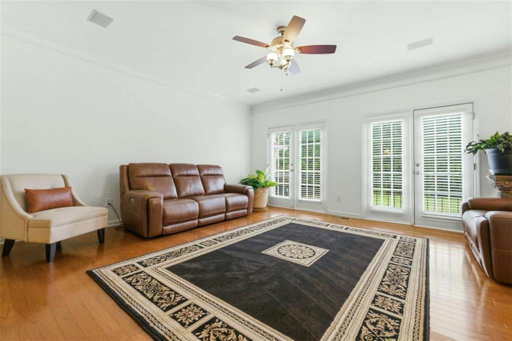 3976 Old Atlanta Station Court 8