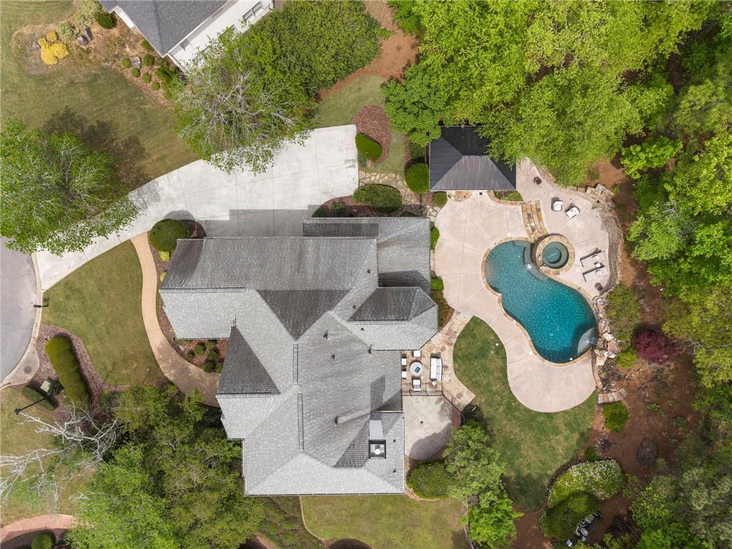 320 Willow Glade Point