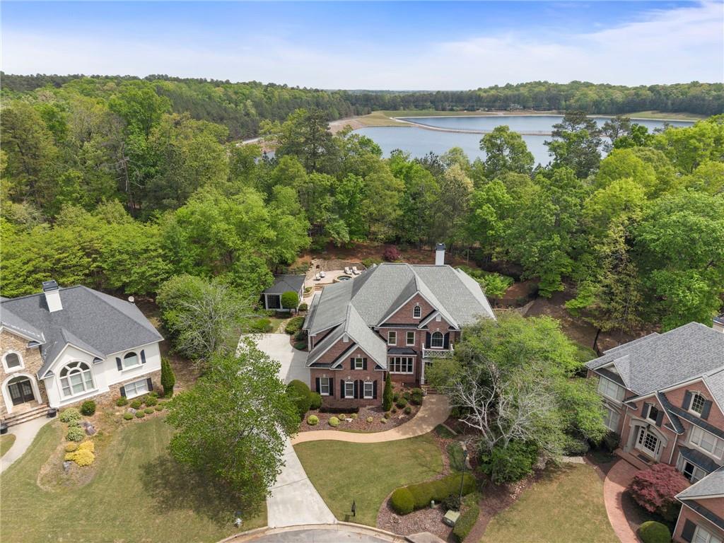 320 Willow Glade Point