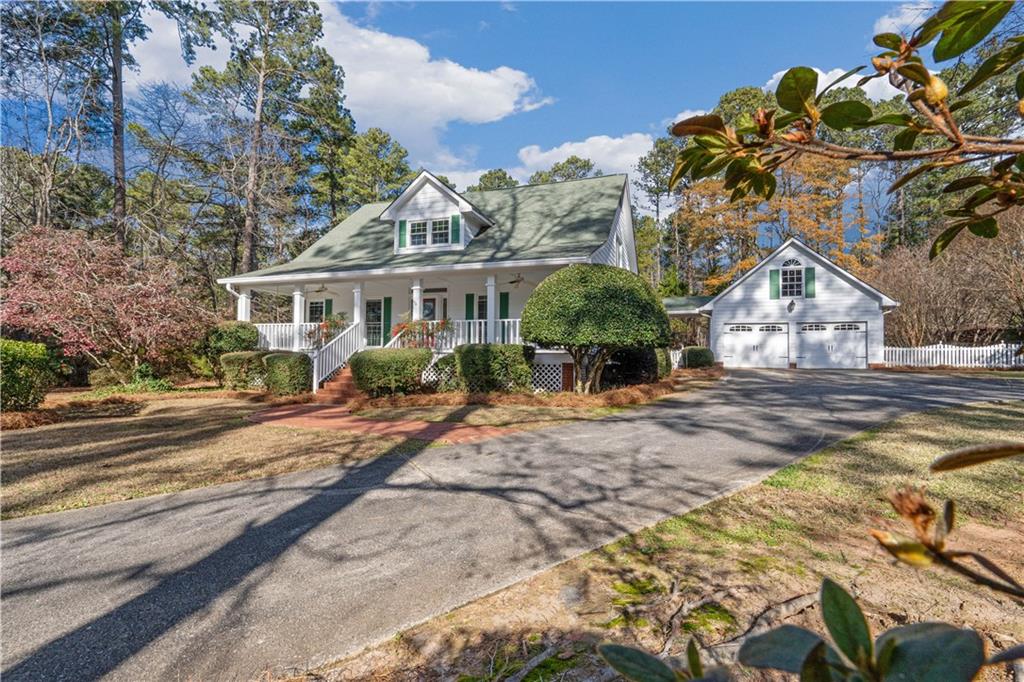 1105 Wedgewood Drive