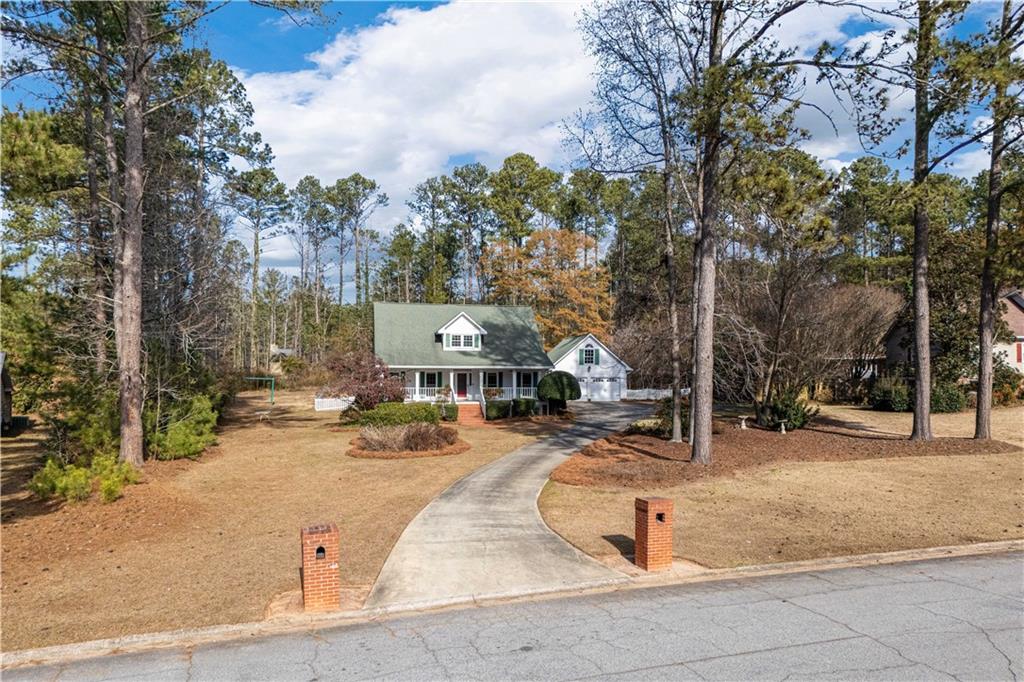 1105 Wedgewood Drive