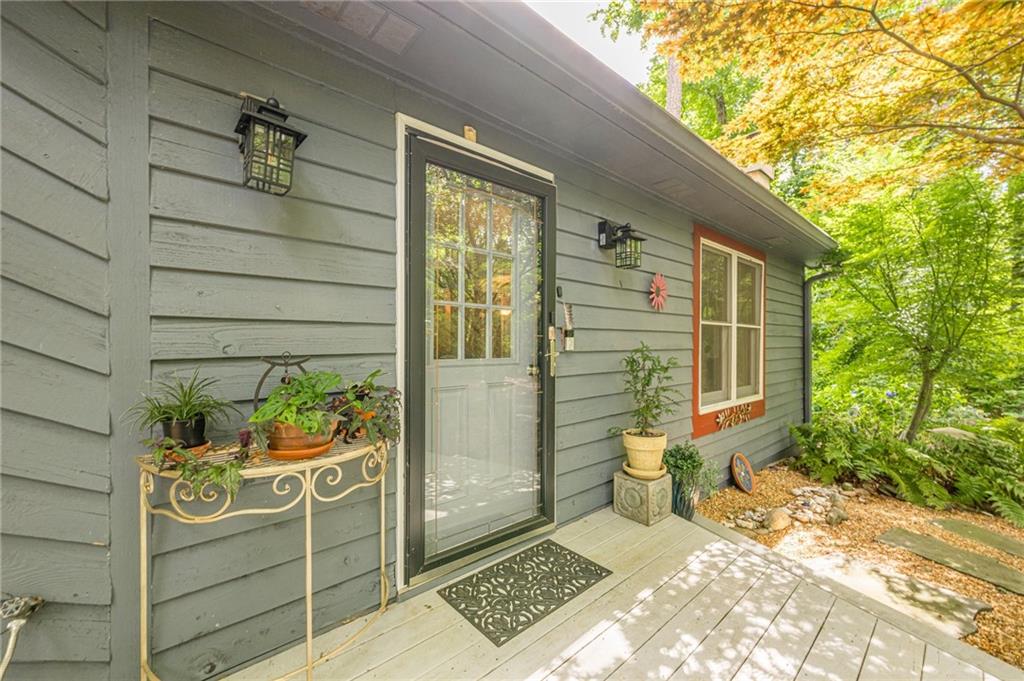 5848 Kingswood Court