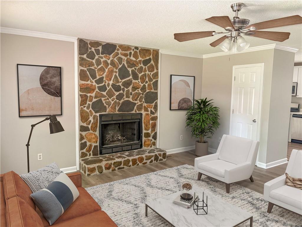 385 Nectarine Drive