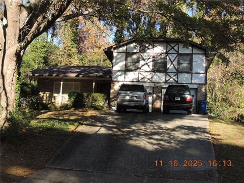 Photo of 656 CHEVIOT Drive, Decatur, GA 30032 (MLS # 7683046)