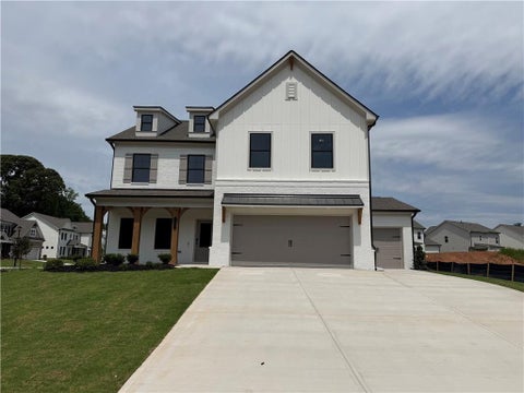 Homes For Sale - 597 Winding Rose Drive<br/> Hoschton, GA 30548