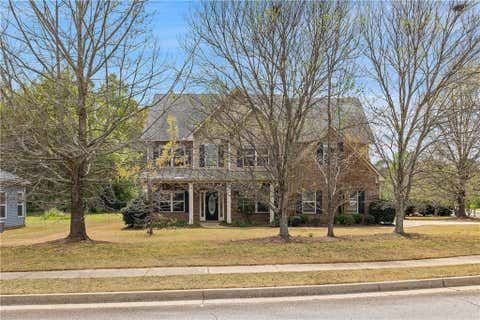 Homes For Sale - 316 Norway Spruce Court<br/> Locust Grove, GA 30248