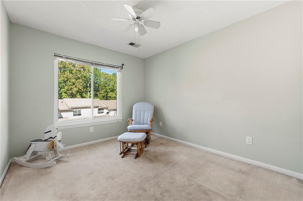 PINECREST 1 - Residential