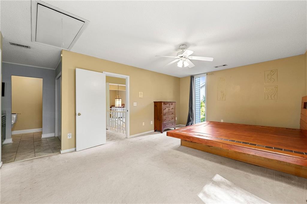 PINECREST 1 - Residential