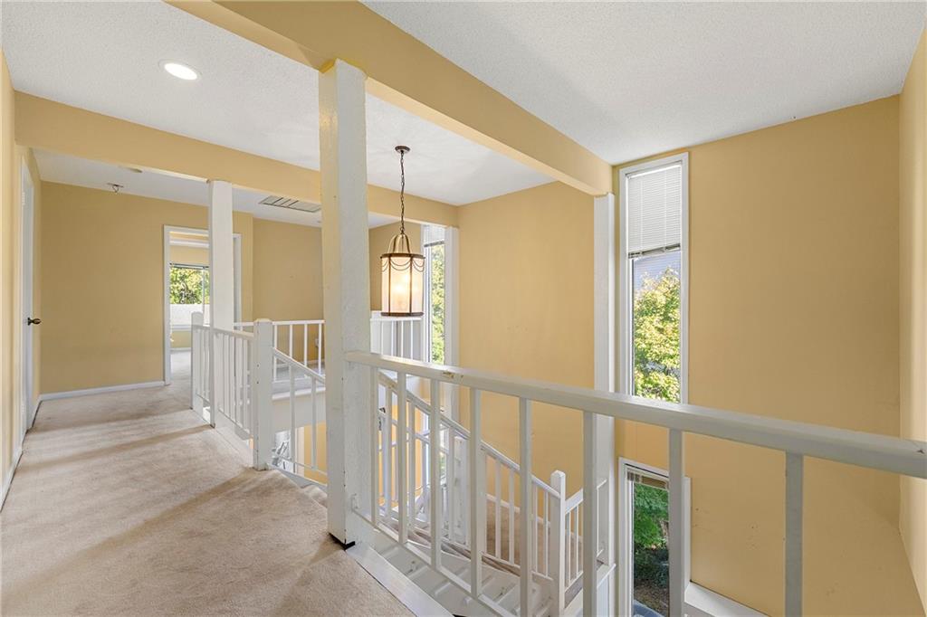 PINECREST 1 - Residential