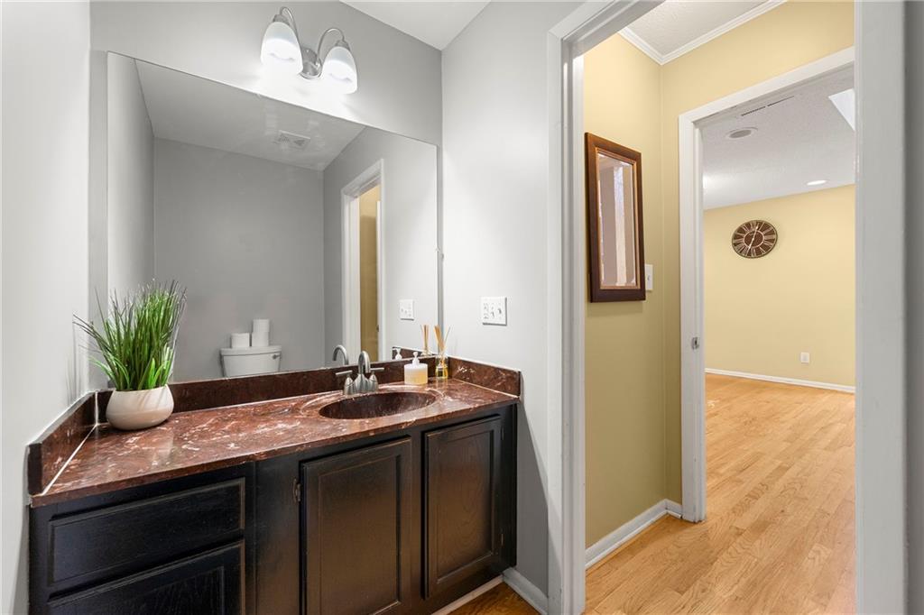 PINECREST 1 - Residential