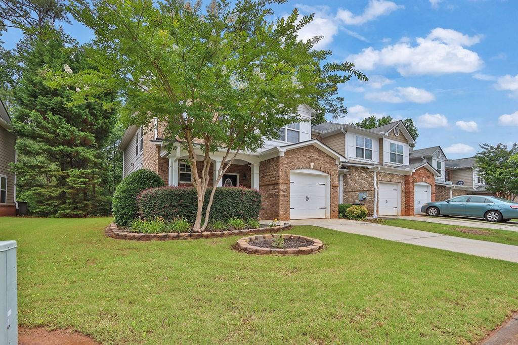 3461 Dianthus Lane