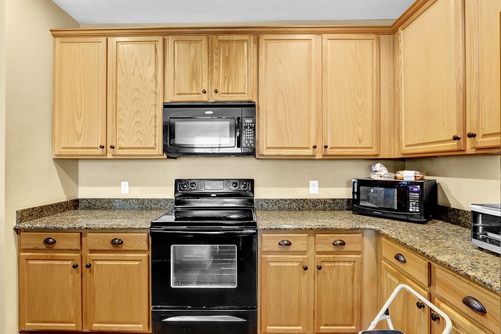 3461 Dianthus Lane