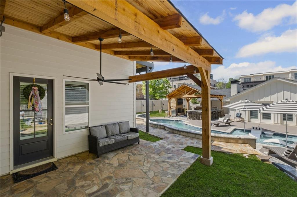 Downtown Woodstock - Residential