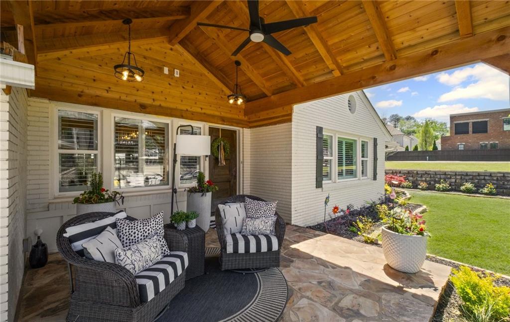 Downtown Woodstock - Residential