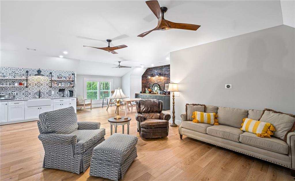 Downtown Woodstock - Residential