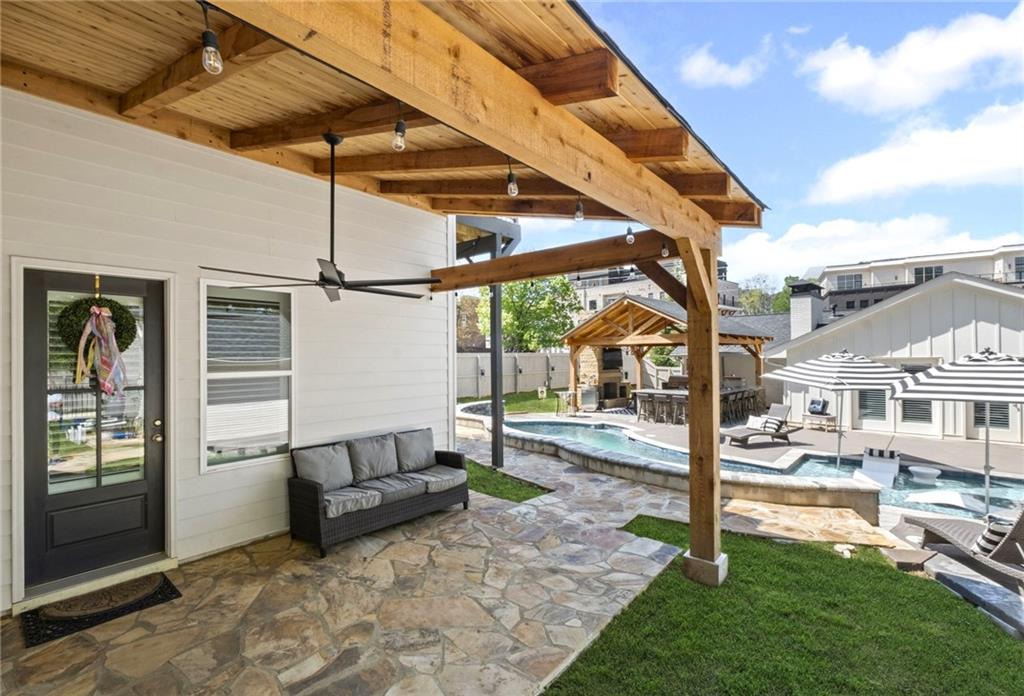 Downtown Woodstock - Residential
