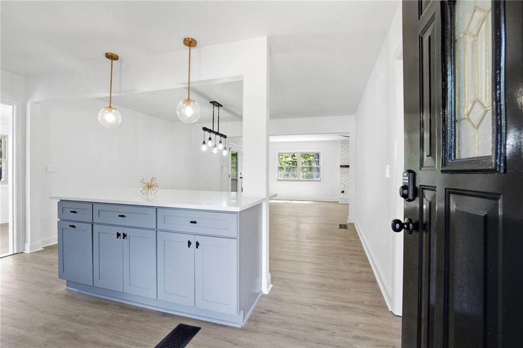 2880 Sherwood Road SE