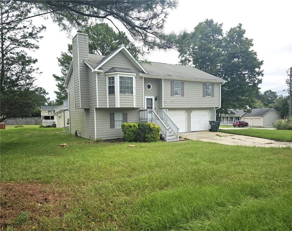 Beautiful 3 bed 2 bath house in a cul de sac. New kitchen with stainless appliances and above range microwave. All hardwood and laminate floors. 2 Bonus rooms in the lower level. 1 Car garage. Ready for move in. Please note the requirements:5 years of rental history; No evictions; No bankruptcies; Non smoker; No criminal background; Deposit is the same as rent; Non refundable application fee is $75; Call regarding pets.