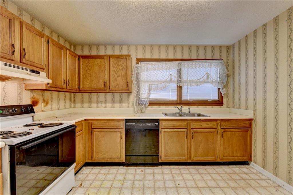 5211 Ponderosa Farm Road