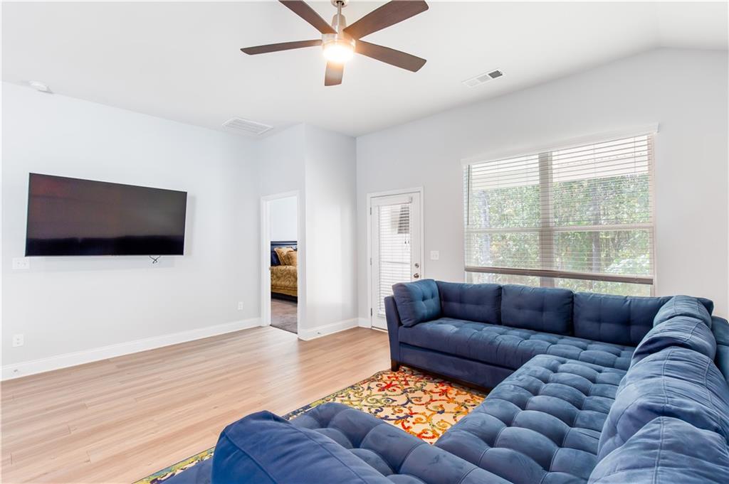 518 Vandenburg Drive