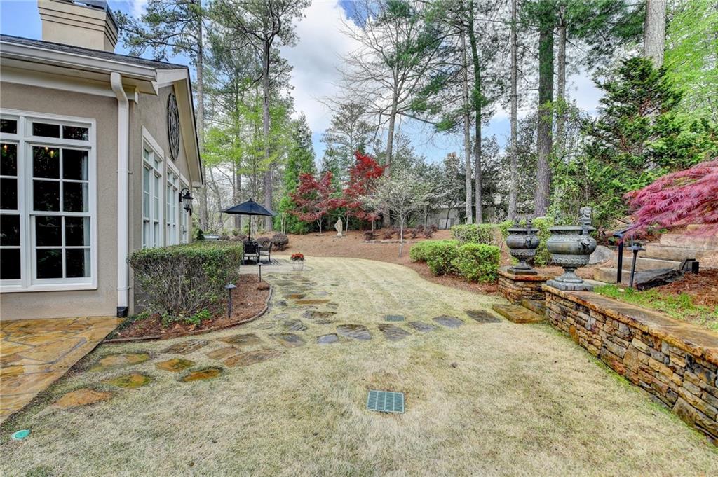803 Amerden Ponds Court, Johns Creek, Georgia image 15