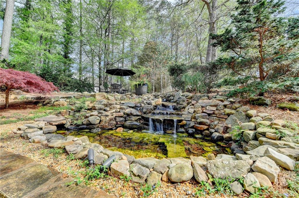 803 Amerden Ponds Court, Johns Creek, Georgia image 6