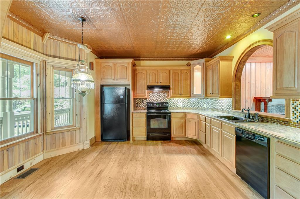 725 Old H Kinsey Wagon Road, Cleveland, Georgia image 5