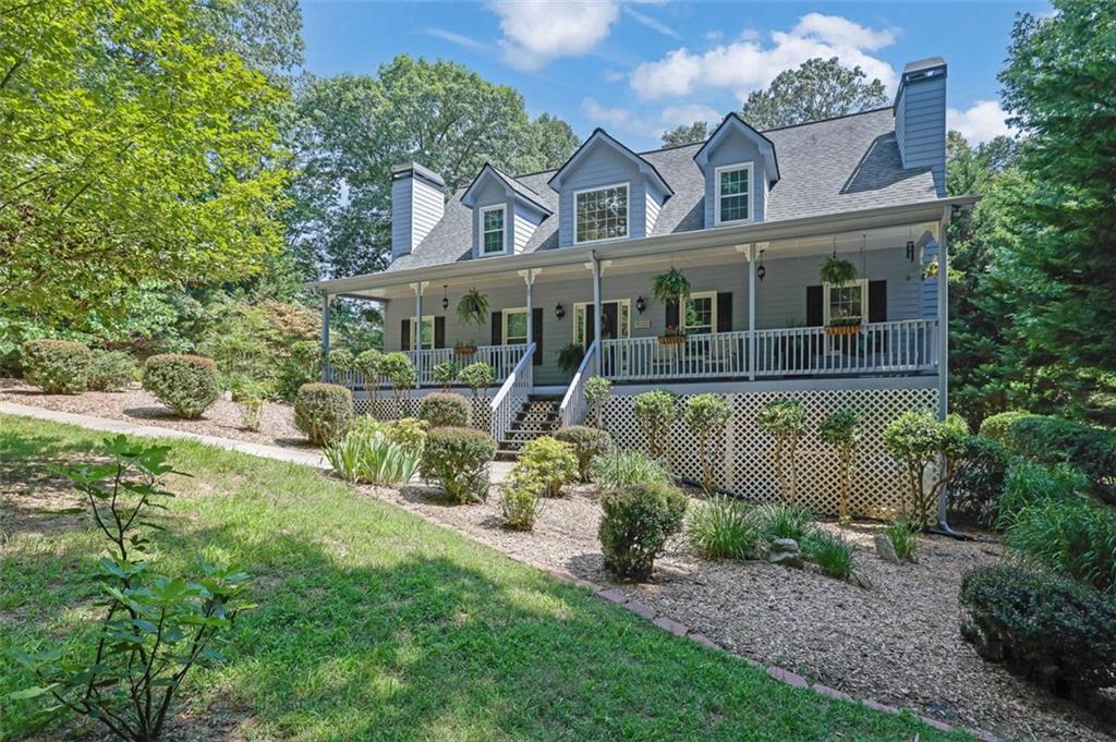 422 GOLD CREST Drive