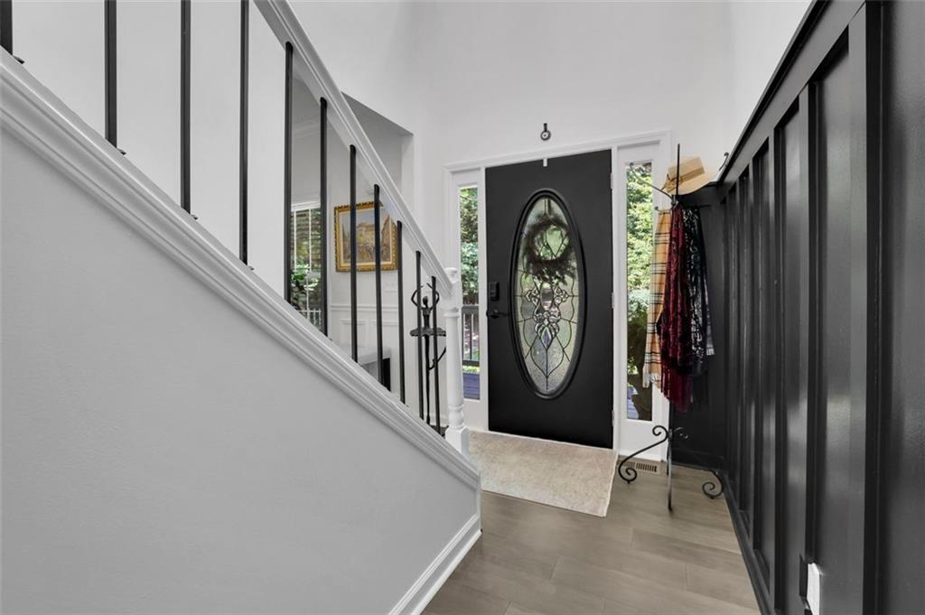 422 GOLD CREST Drive