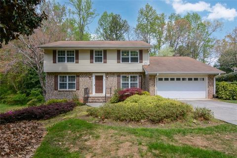 2468 Mary Briggs Court Dunwoody GA 30360