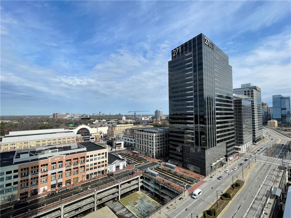 270 17th Street NW 1602