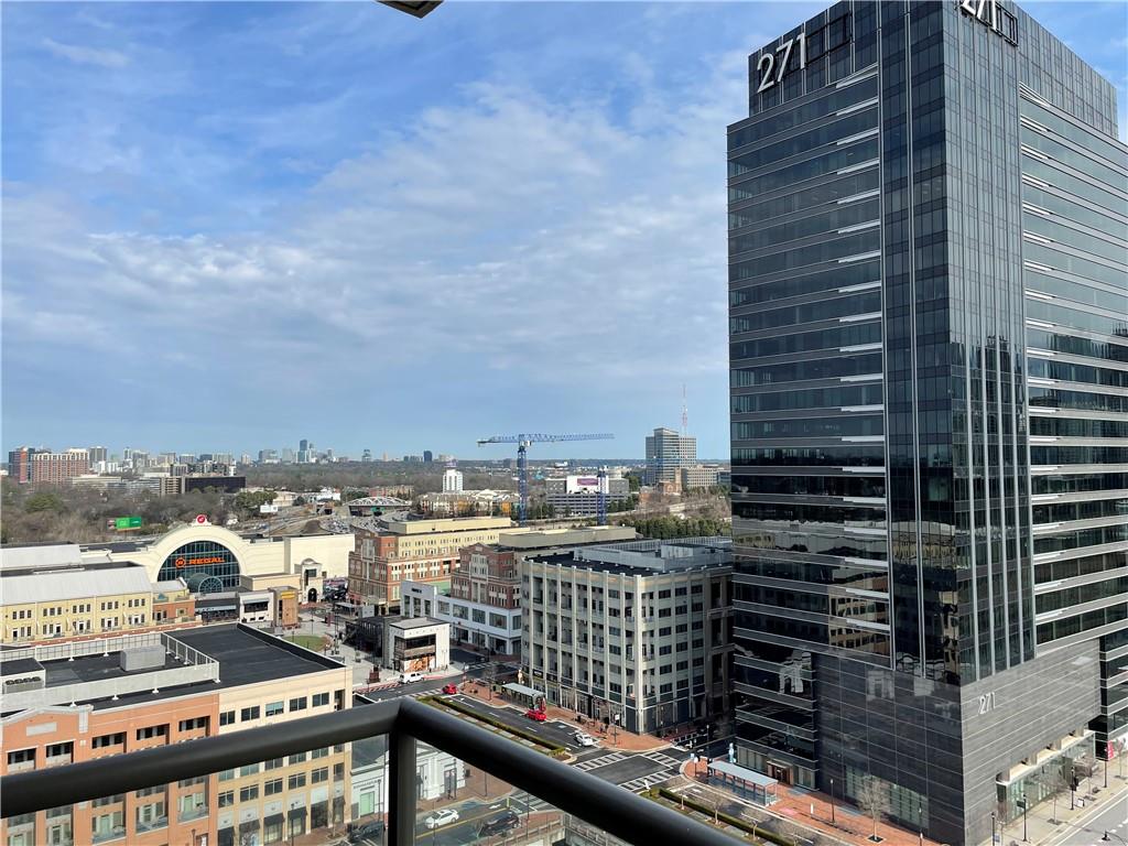 270 17th Street NW 1602