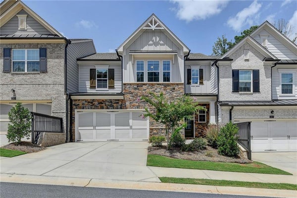 195 WHISPERING WOODS CT, DULUTH, GA 30097 - Image 110ea4e1d0b40f7cb254eb14ad7db679/2224899235