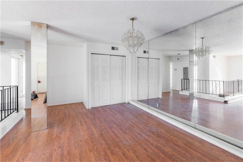 Condo For Sale - 1213 Camelot Drive<br/> Atlanta, GA 30349