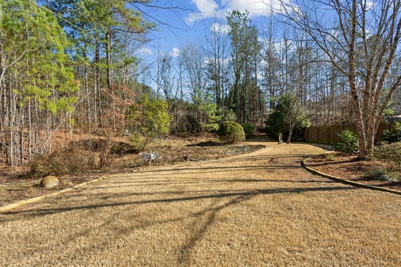 1239 Bonshaw Trail, Marietta, Georgia image 41