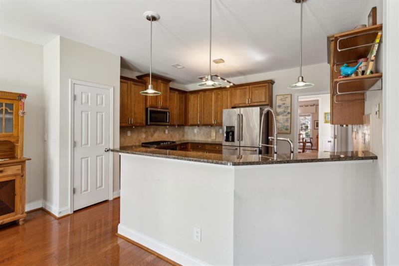 1239 Bonshaw Trail, Marietta, Georgia image 17