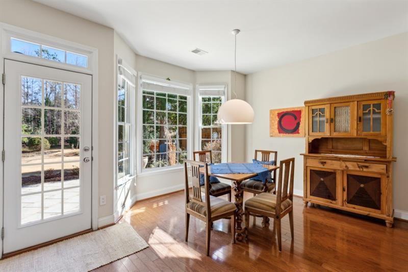 Lakefield Manor - Residential