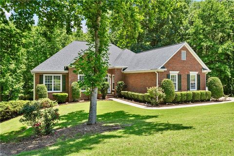 A home in Dacula